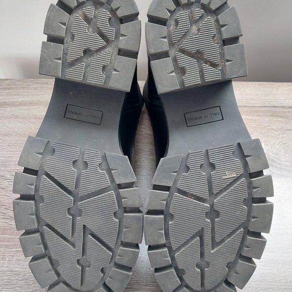 Chelsea Boots - Call It Spring - Size 10 - Picture 5 of 6